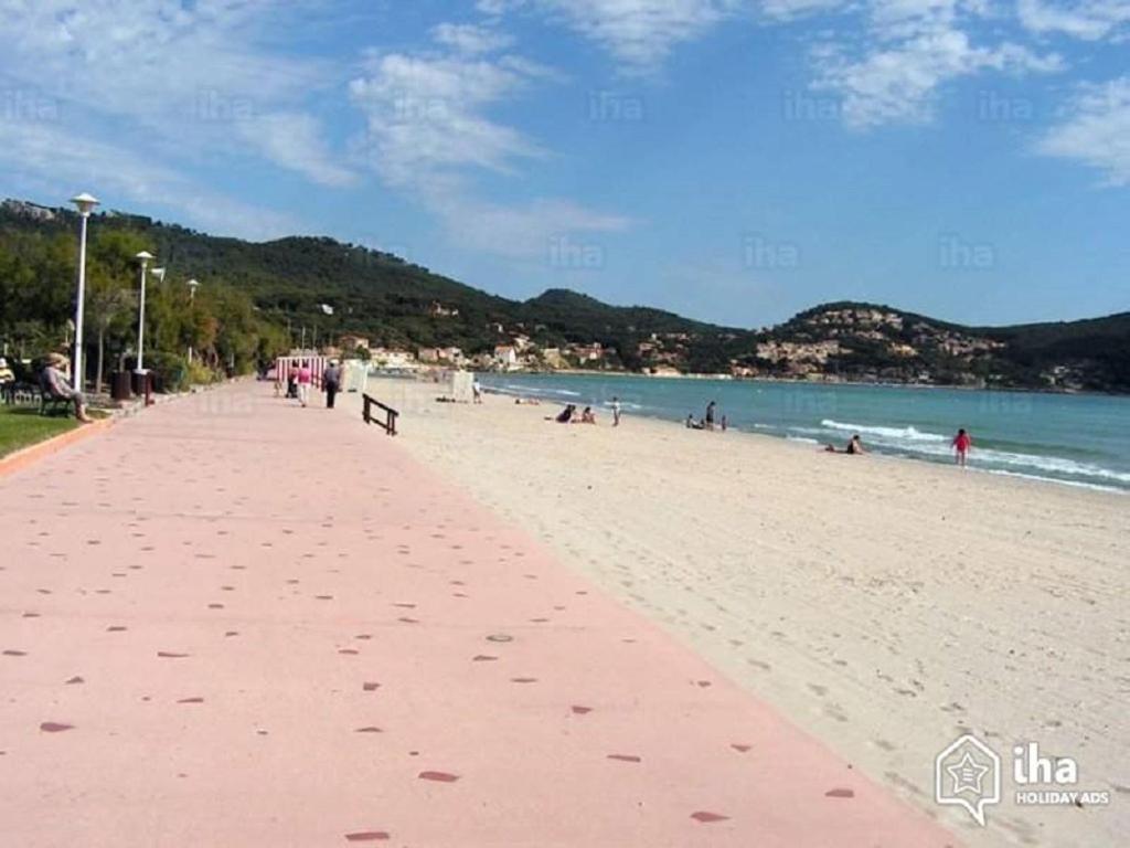 Villa Spacieuse, Climatisation, Piscine, Jardin Paysage, Proche Mer Saint-Cyr-sur-Mer Exterior foto